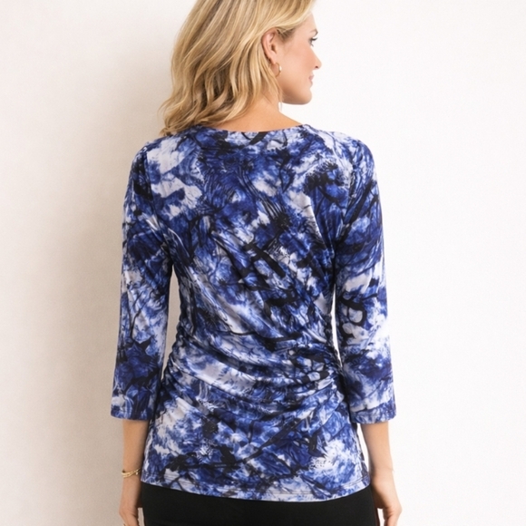 ✨ Host Pick✨ Laura | Blue Ruched Twist-Side Modern Top - Picture 3 of 5